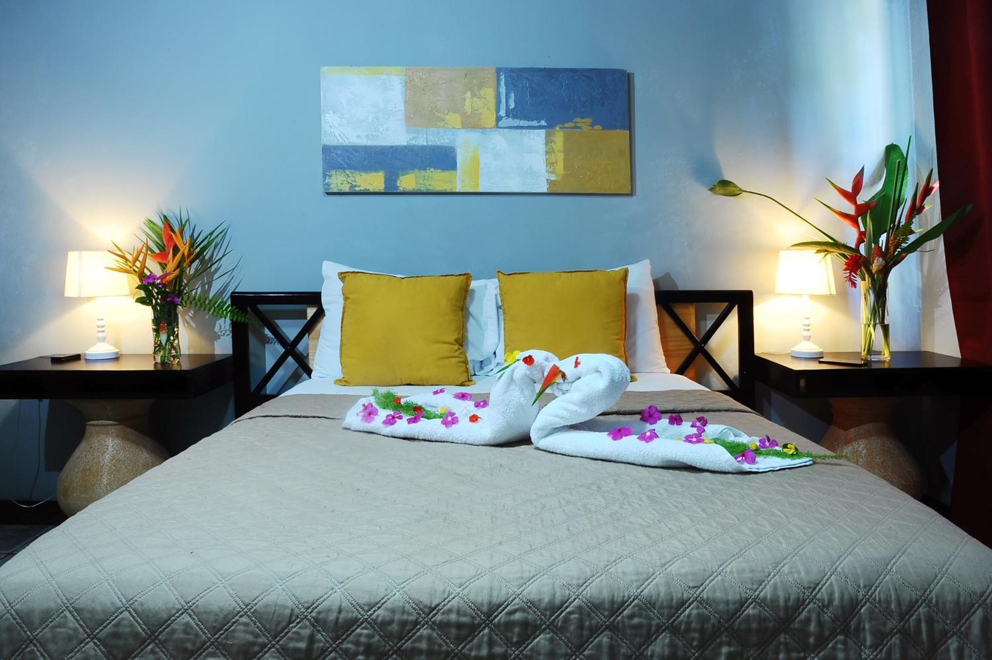Private Fully Furnished Home At Wide Mouth Frog Hostel Quepos Zewnętrze zdjęcie
