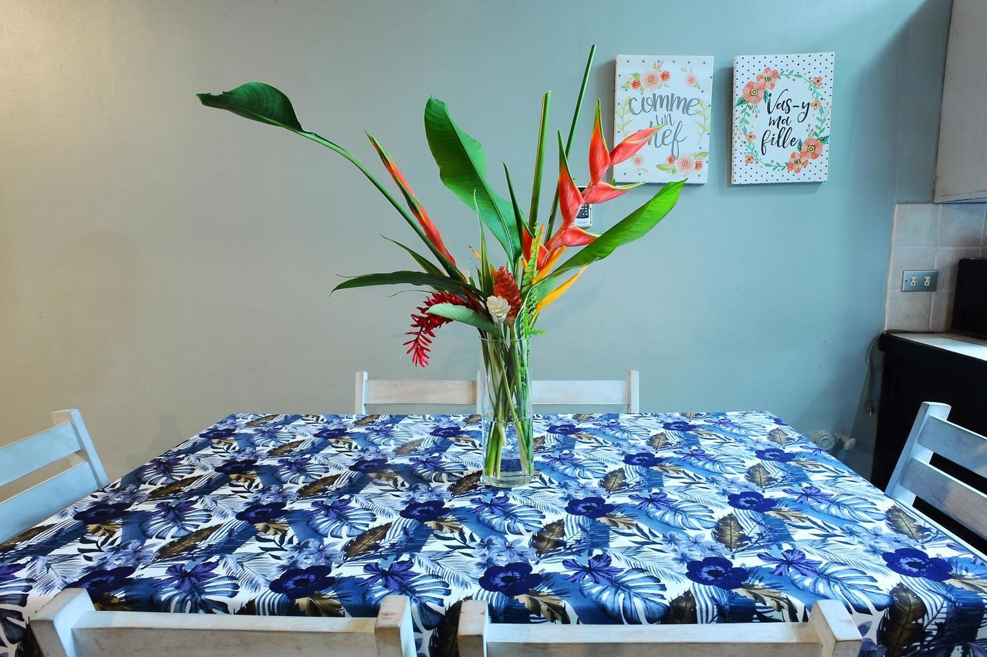 Private Fully Furnished Home At Wide Mouth Frog Hostel Quepos Zewnętrze zdjęcie